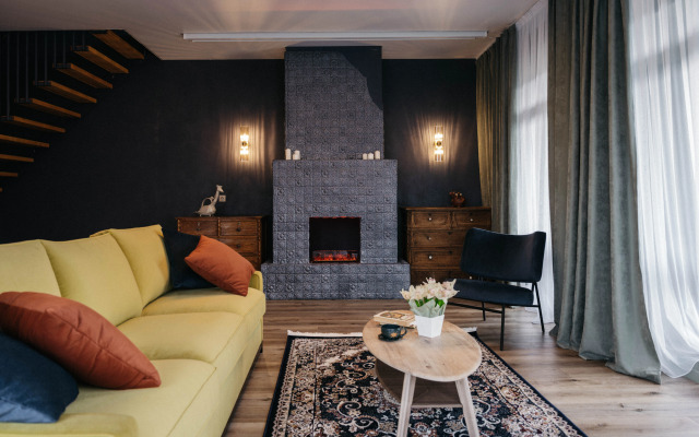 Dvukhurovnevye Vdokhnovenie Ekho Gor Apartments