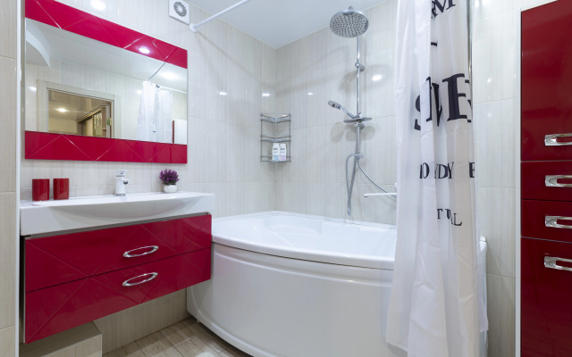 Apartamenty Dvukhkomnatnaya Kvartira V Tsentre Goroda