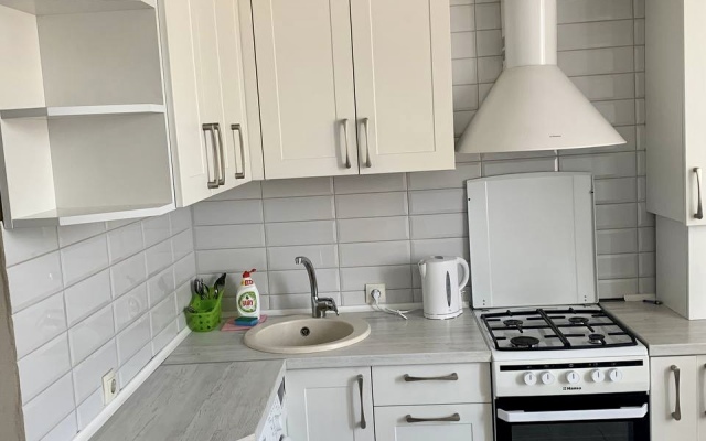 Апартаменты Новая и светлая в центре возле красивого озера