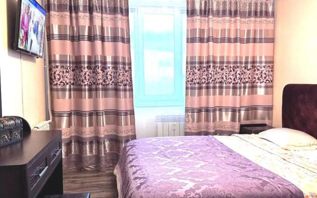 Квартира Уютная трехкомнатная