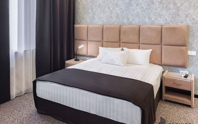 Prem'er Hotel