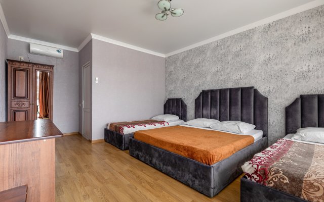 Hotel Rayskiy Ugolok V Abkhazii