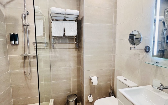 Bizness klassa U Metro Spartak Apartment