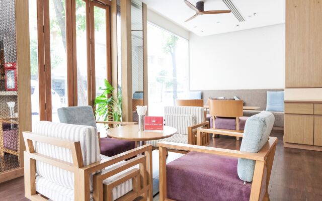 ZEN Premium Marlin Plaza Patong Hotel