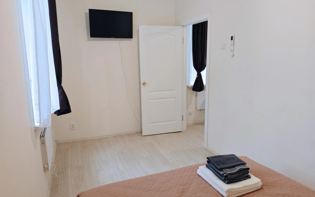 Квартира с отдельной спальней 122