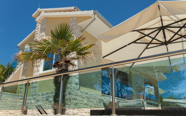 Cintro Apartments