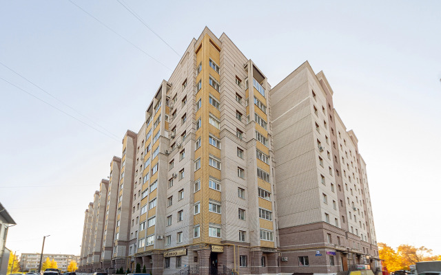2-kh komnatnaya ryadom s Globusom Flat