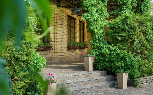 Отель Гарден