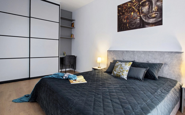 s 2mya Spalnyami - Goldwing Flat