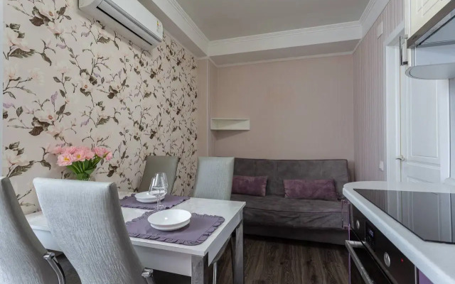 4.16 Studio Poltavskaya Flat
