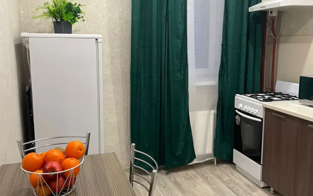 Na Ulitse Kozueva Apartments
