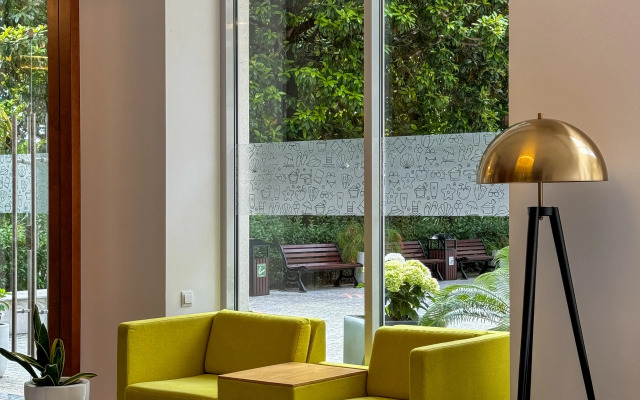 Garden Resort Hotel