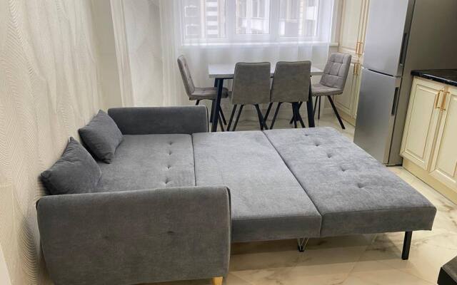 Апартаменты Алиева 11