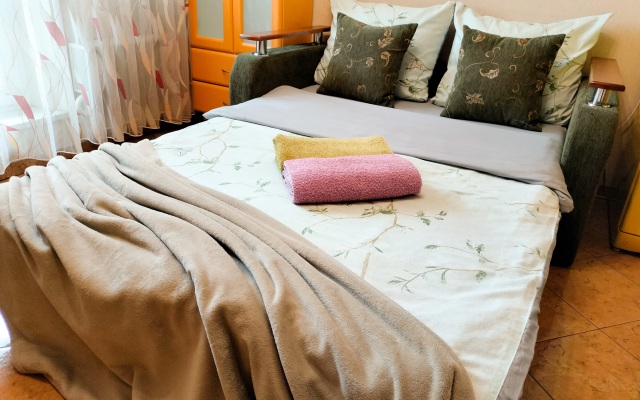 U Metro Mar'ino Apartments