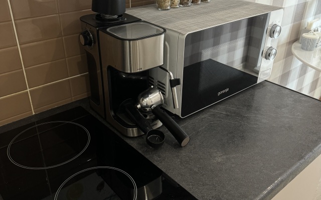 Квартира Однушка с Уютным Балконом