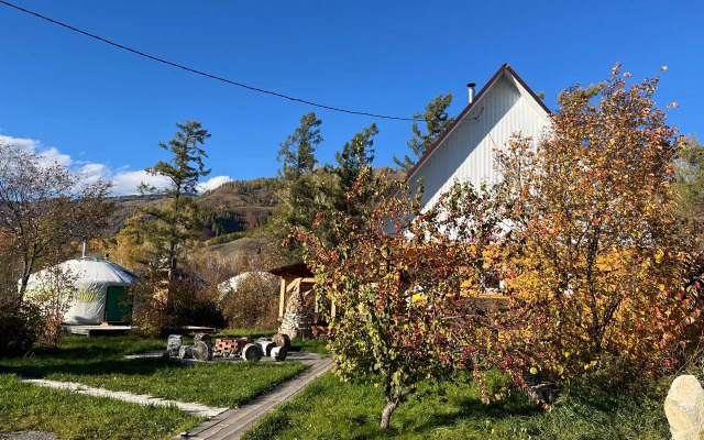 Recreation camp Altayskaya Roza