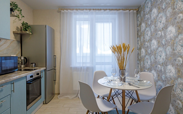 Myhomeyourhome Na Ul.revolyutsionnaya Ulitsa, 101v Apartments