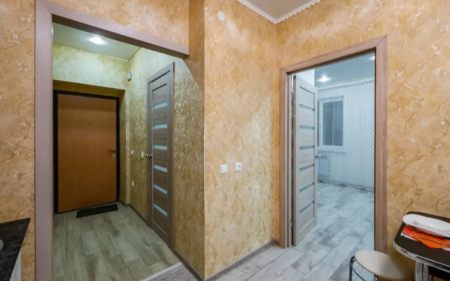 Tsena Poraduet, Kachestvo Udivit Flat