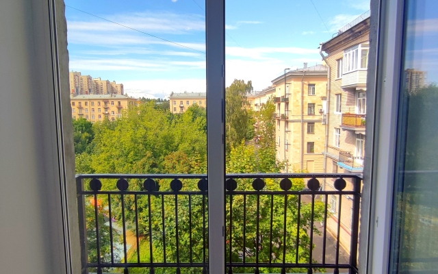 Na Chernyshevskogo Apartments