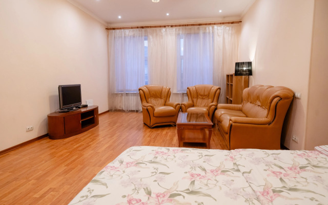 Апартаменты Большая Морская 21 трехкомнатные