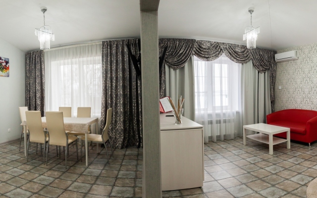 A108 Voskresensk Hotel