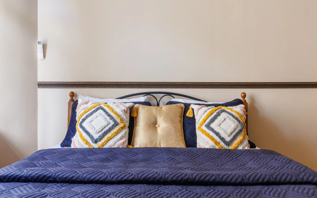 Апартаменты Лофт у Площади Восстания 2 спальни