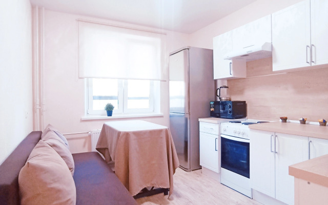 Na Ulitse Akademika Makeeva 20 Flat