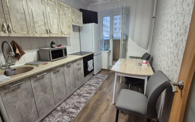 S Novym Remontom Nevelskogo Flat