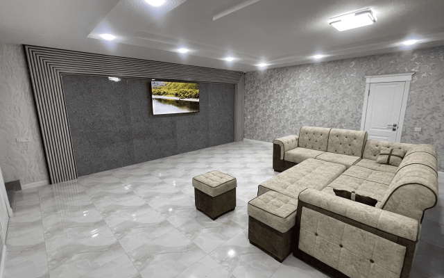 Отель Revel Hotel