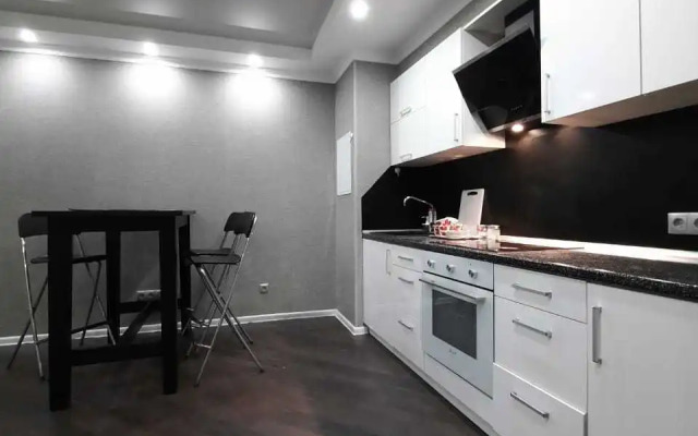 Na Proyezde Sharapovskiy 2 Flat