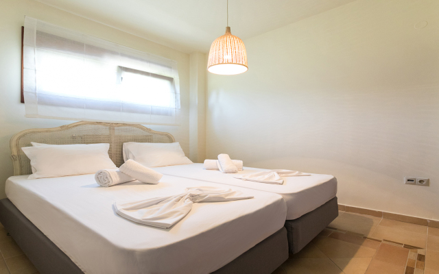 Inuit II Luxury Pool Villa Sani