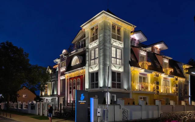 AmsterDom Apart-Hotel