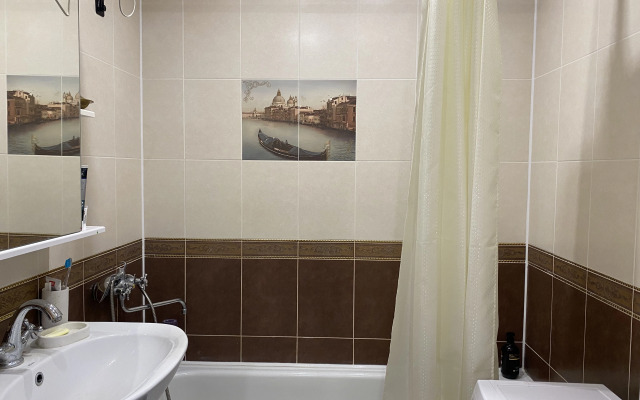 Квартира с Новым Ремонтом и Видом на Город