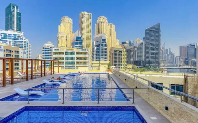 Prekrasnyye v Dubay Marina Apartment