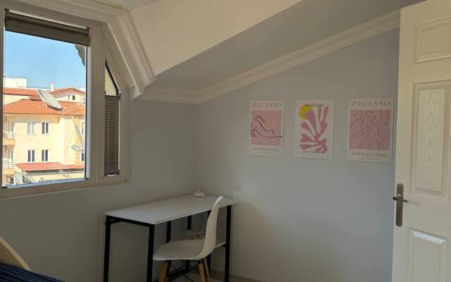 Bolshaya ryadom s Morem Flat