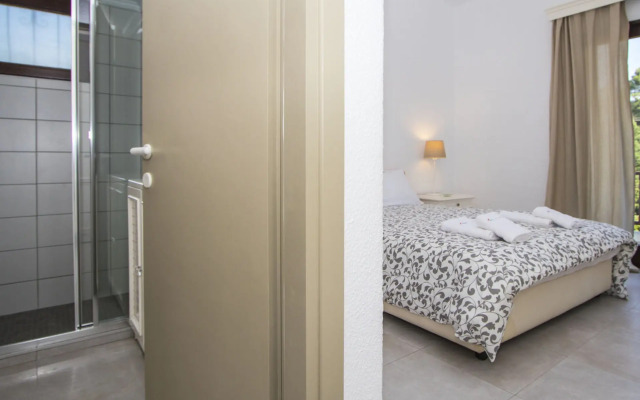 Lorenia Sea Side Elani Villa