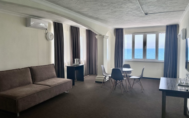 COOCOOROOZA  Hotel