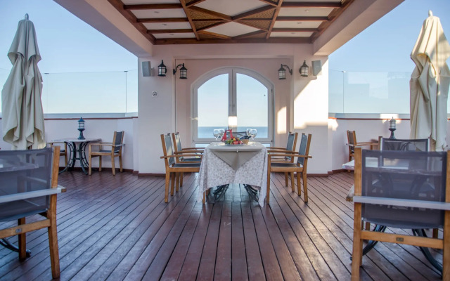 Alye Parusa Hotel