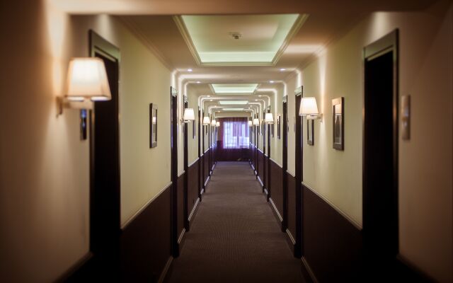 Maidan Palace Hotel