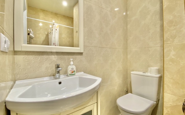 Apartments Alfa Chernomorskaya 10