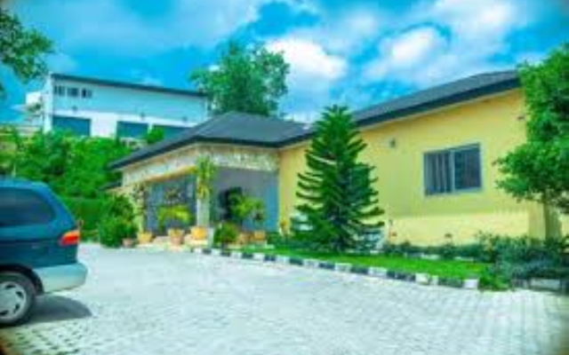 Отель Check inn Ibadan