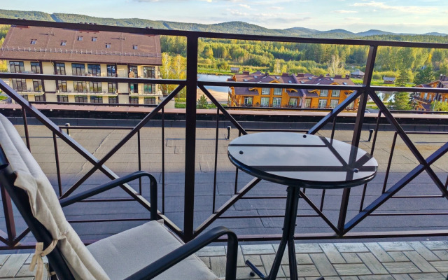 Business Residence, 408 Apartments