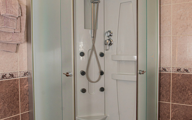 Viktoriya Hotel