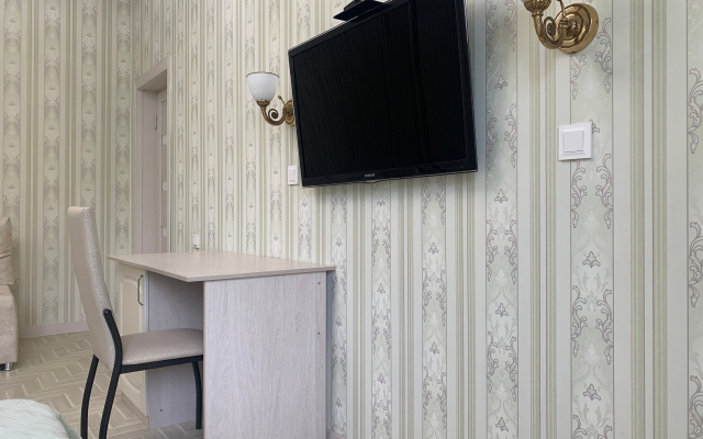 Квартира трехкомнатная с современным ремонтом в центре Тюмени