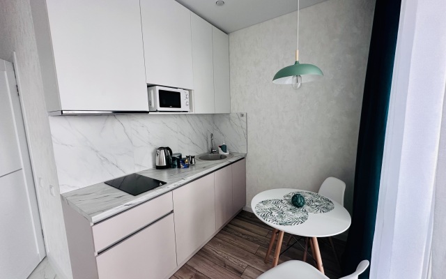 Studiya Iizumrud 21 etazh Flat