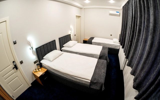 Отель Urban Blis