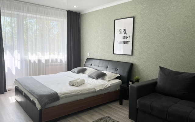 Na Naberezhnoy Apartaments