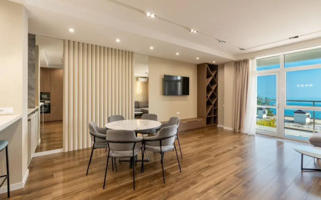 Квартира двухкомнатная c красивым видoм нa море