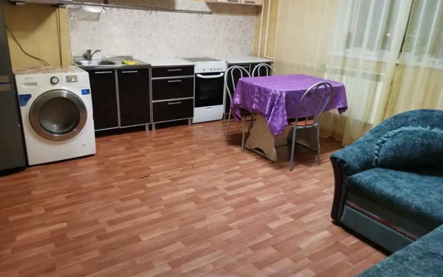 Dvukhkomnatnye Apartamenty V 15-Om Mikrorayone, 22