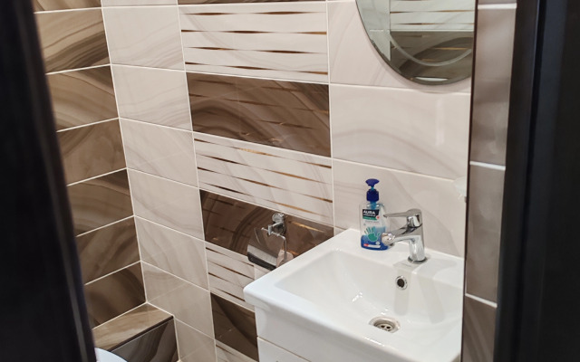 Uyutnaya studiya vozle morya Flat